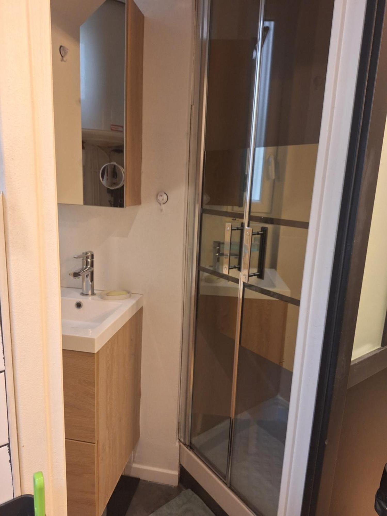 Lutece Apartment *